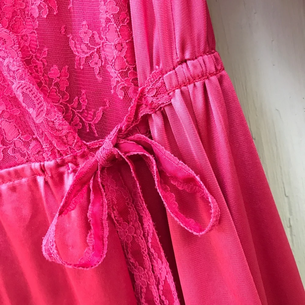 Vintage Pinehurst Satin Robe